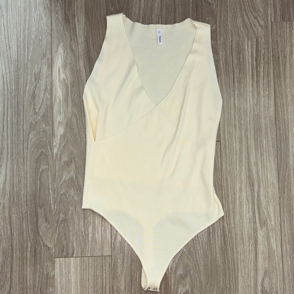 Wishlist Women’s Cream Knit Bodysuit